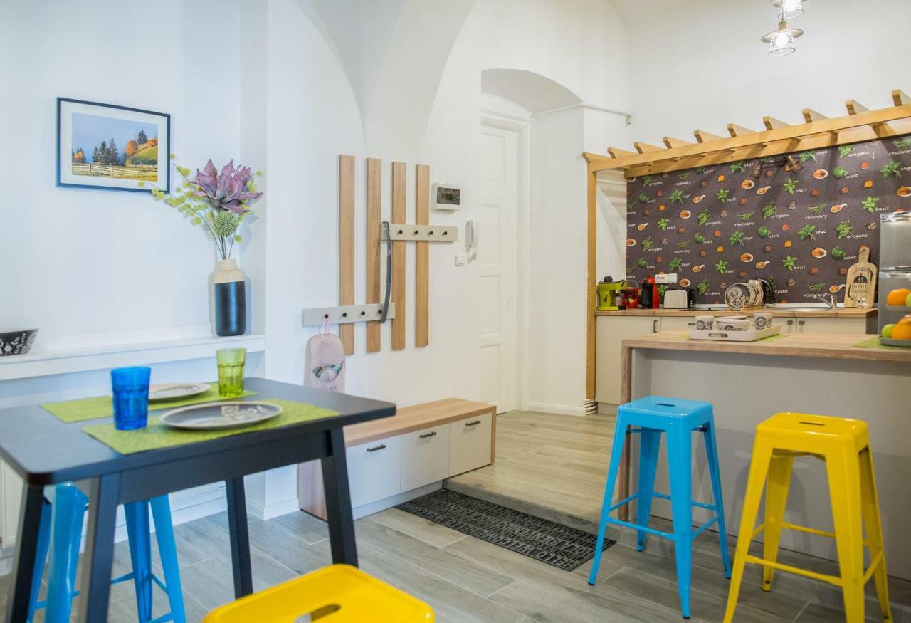 City Light Apartment تيميشورا المظهر الخارجي الصورة