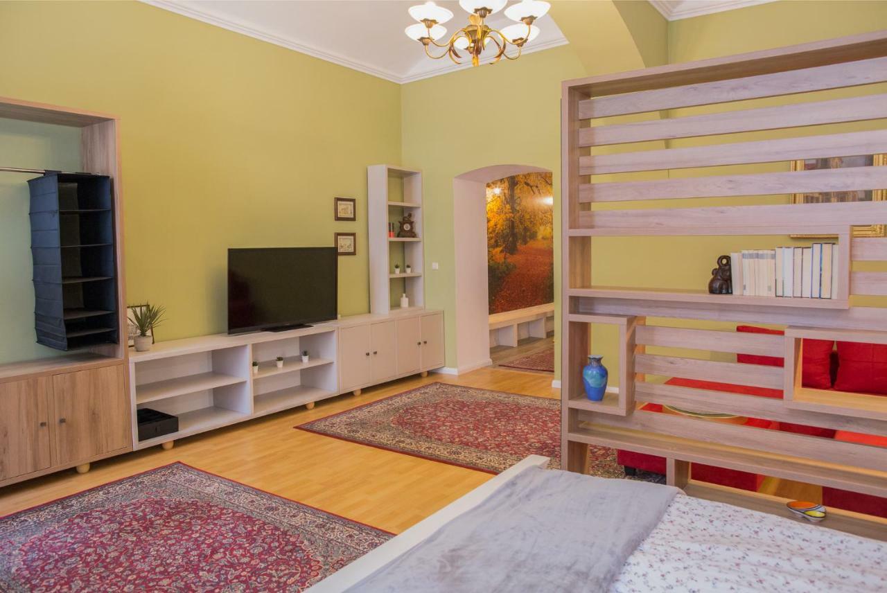 City Light Apartment تيميشورا المظهر الخارجي الصورة